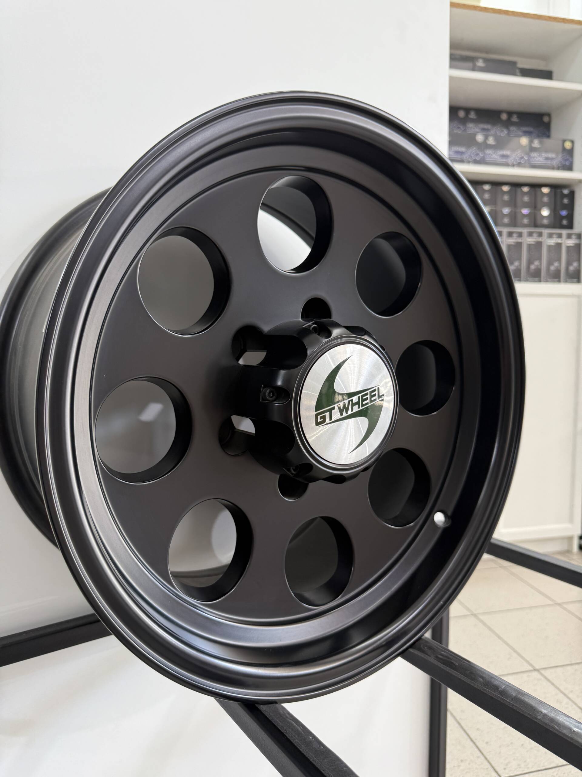 GT Wheel - Image 2